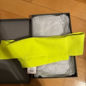 House of CB - neon top